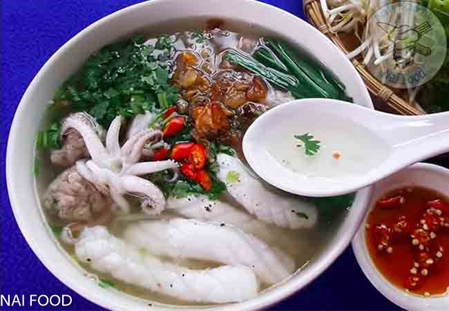 Hủ tiếu mực