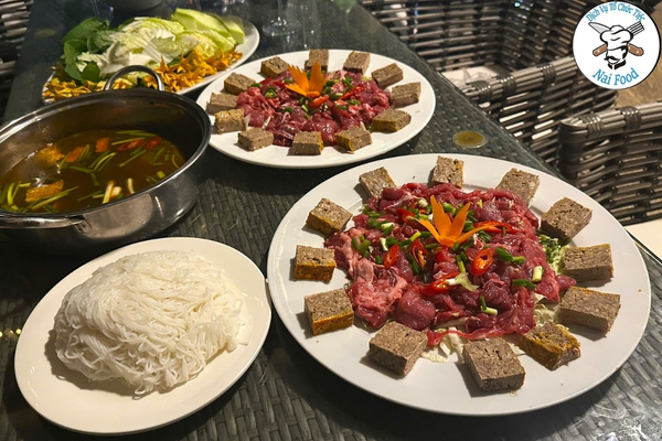 Lẩu riêu cua bắp bò