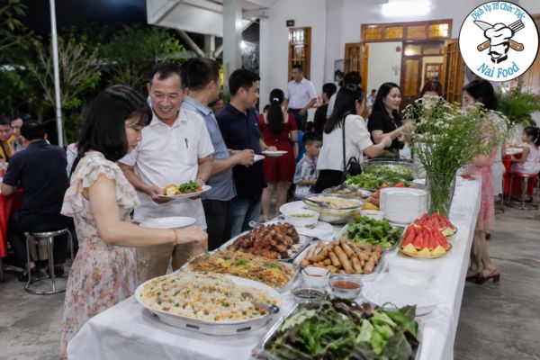 Thực đơn buffet 300k của Naifood gồm những gì?