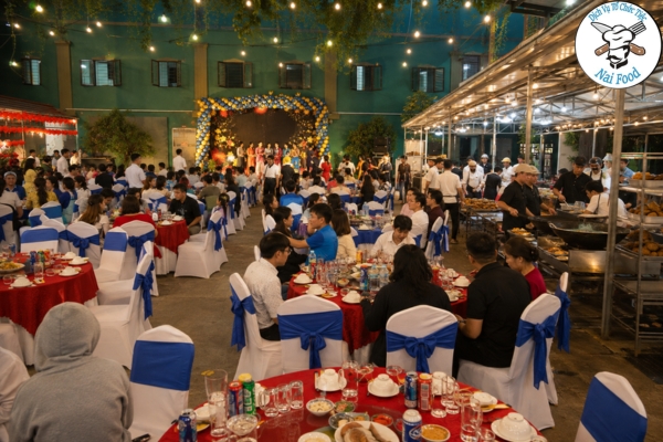 Dịch vụ tổ chức tiệc tất niên trọn gói chuyên nghiệp.