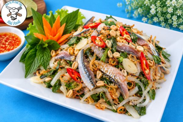 Gỏi cá trích.