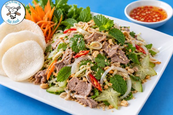 Gỏi nai bóp thấu.
