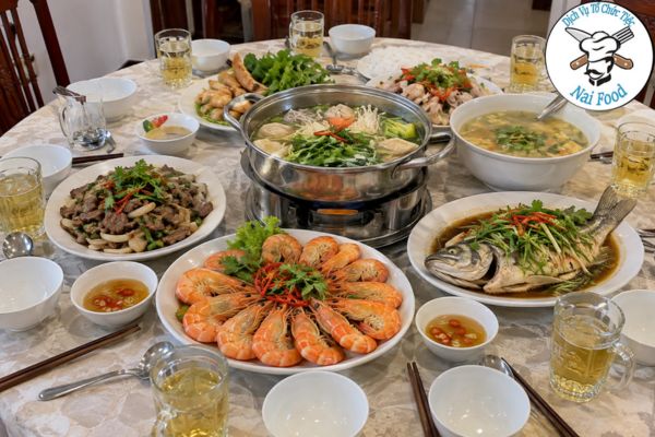 Thực đơn đám giỗ hải sản đầy đặn cho 10 khách